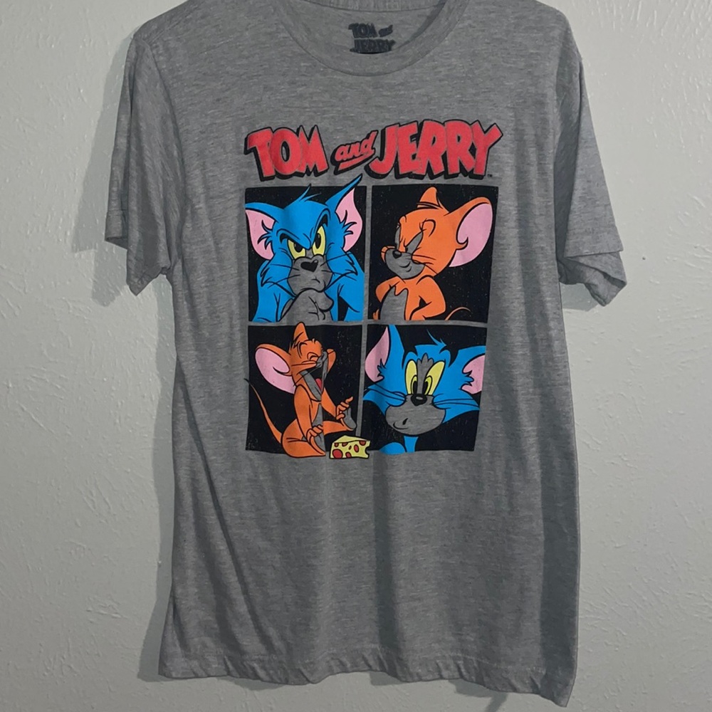 - Tom and Jerry shirt